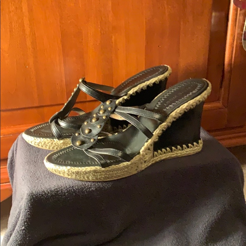 Nine West- wedged Sandals